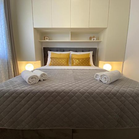 מליני Villa Pergola-Apartment Toni מראה חיצוני תמונה