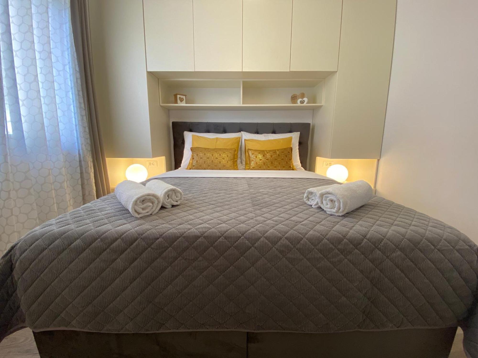 מליני Villa Pergola-Apartment Toni מראה חיצוני תמונה