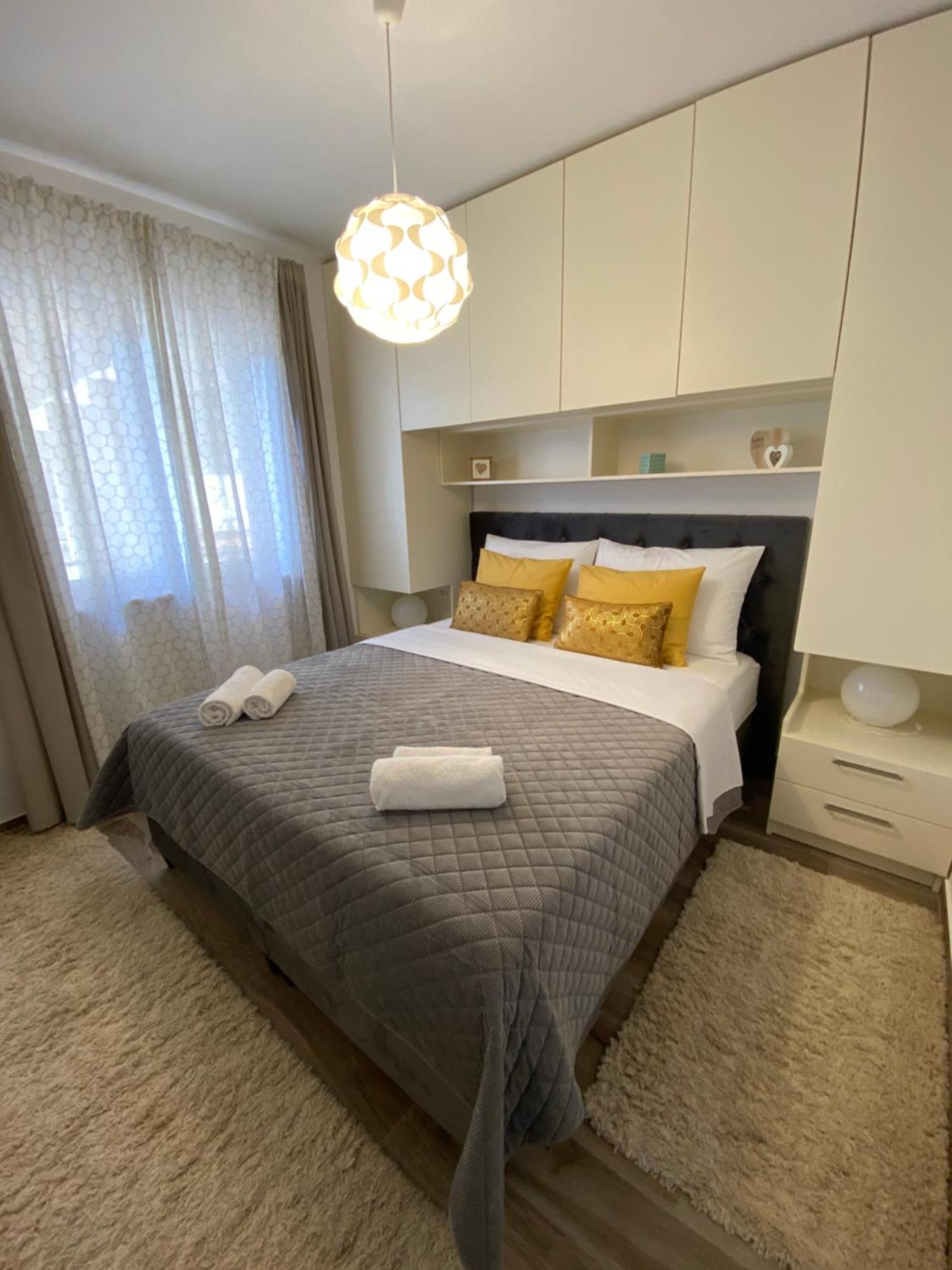 מליני Villa Pergola-Apartment Toni מראה חיצוני תמונה